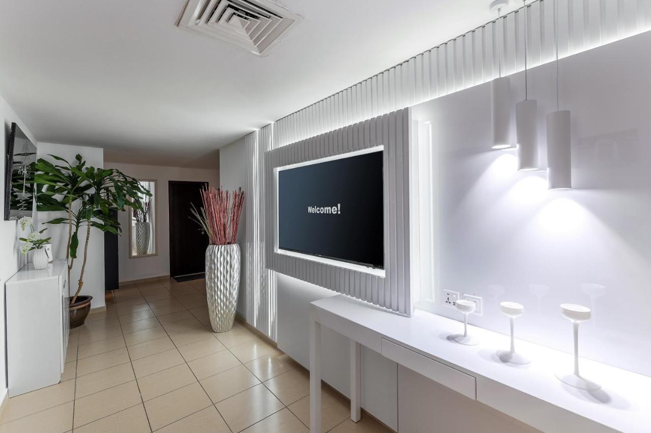 Jbr Penthouse With Terrace Pool Apartamento Dubai Exterior foto